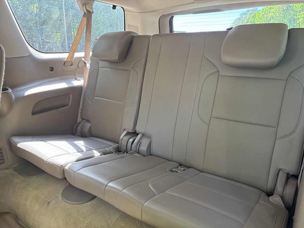 Used 2015 Chevrolet Suburban LTZ AWD/4WD image 28