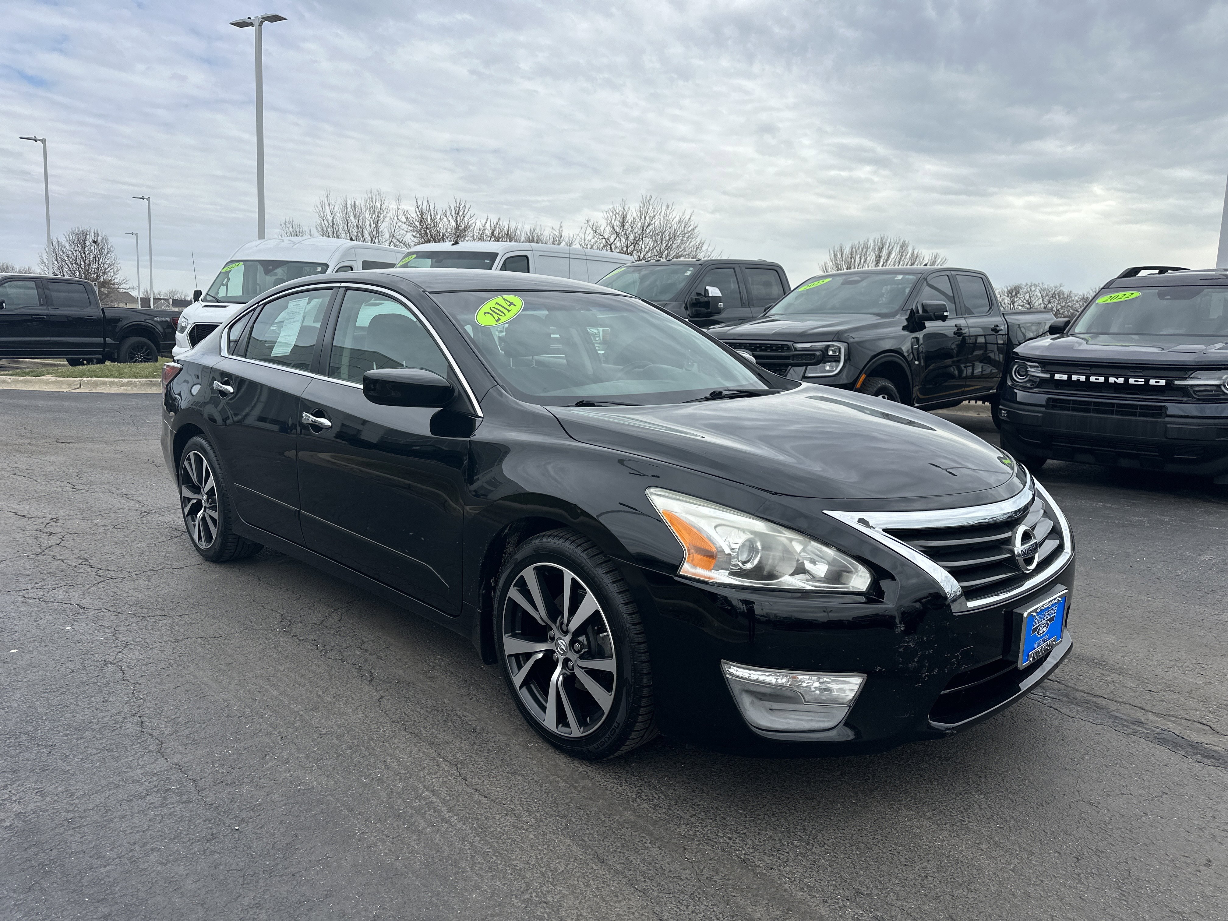 Used 2014 Nissan Altima 2.5 S w/ Display Audio Package
