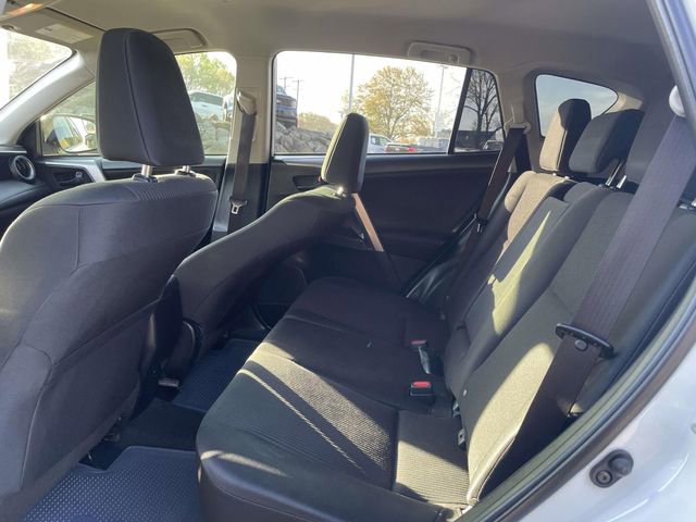 Used 2017 Toyota RAV4 LE image 11