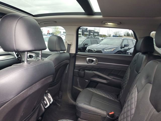 Certified 2021 Kia Sorento SX image 10