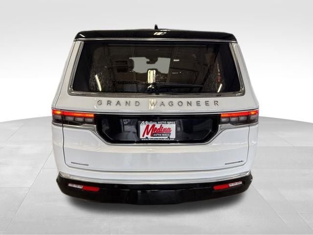 Used 2023 Jeep Grand Wagoneer L Series III w/ HD Trailer Tow Package AWD/4WD image 6