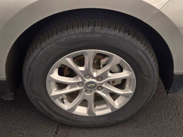 Used 2021 Chevrolet Equinox LT w/ Driver Convenience Package image 19