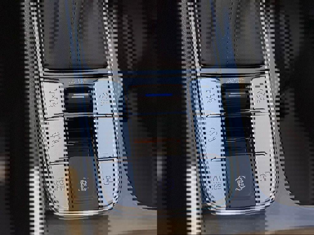 New 2026 Hyundai Tucson SE image 17