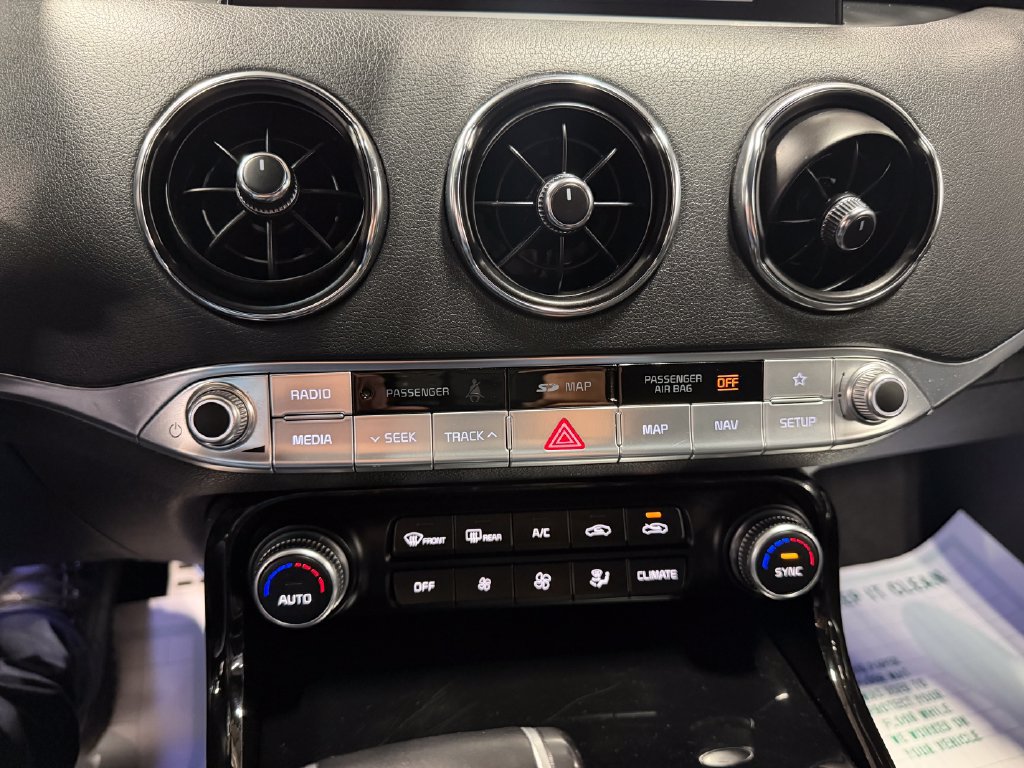 Used 2021 Kia Stinger GT-Line w/ Sun & Sound Package AWD/4WD image 13