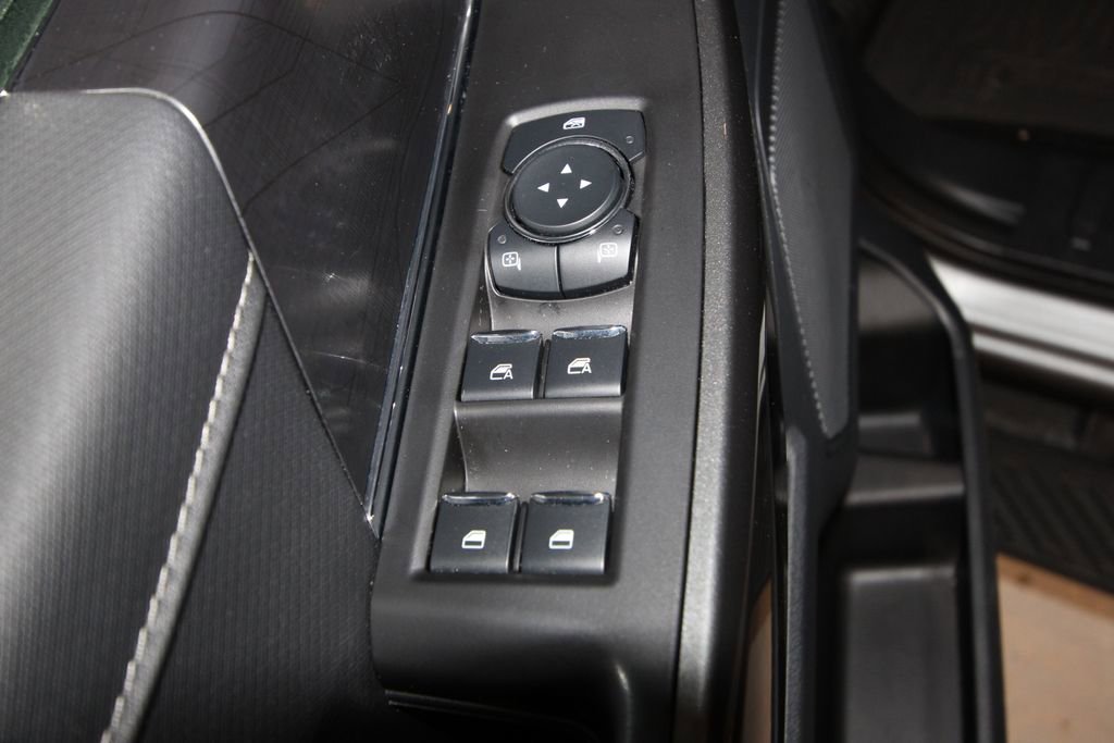 Used 2023 Ford F150 XLT w/ Equipment Group 302A High image 6