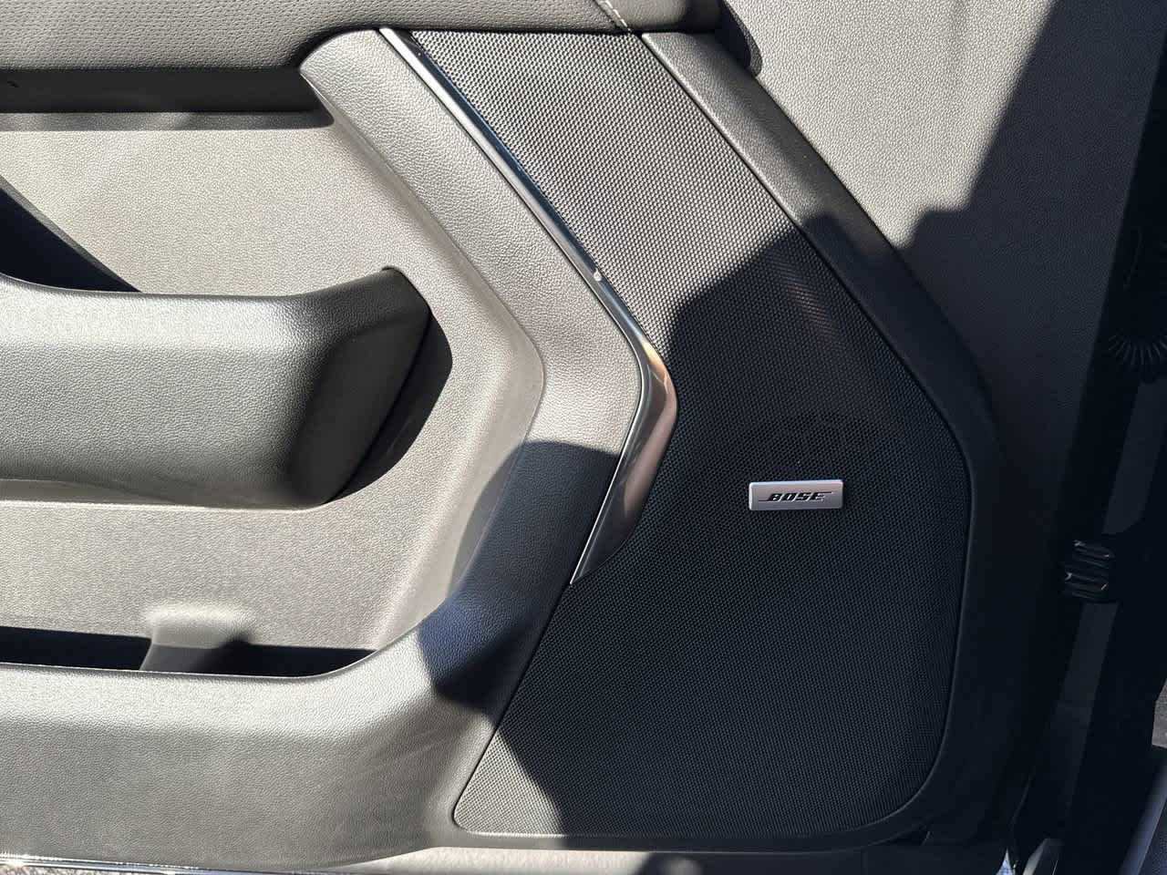 New 2026 Chevrolet Suburban Premier image 32