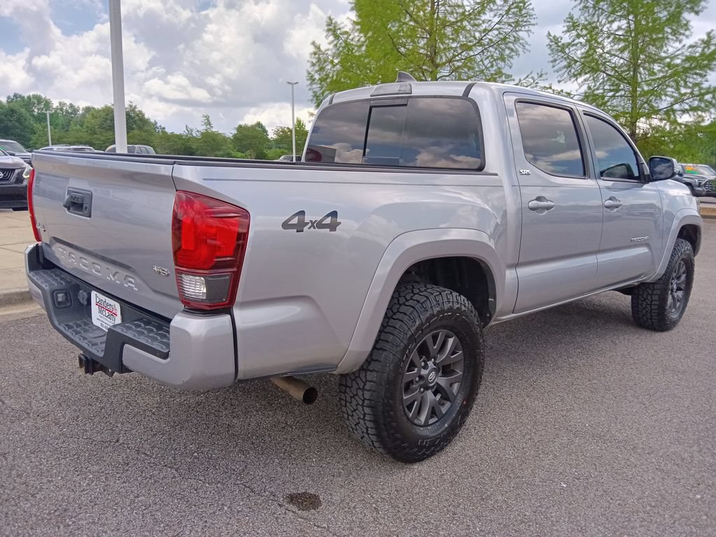 Used 2021 Toyota Tacoma SR5 w/ Technology Package AWD/4WD image 3