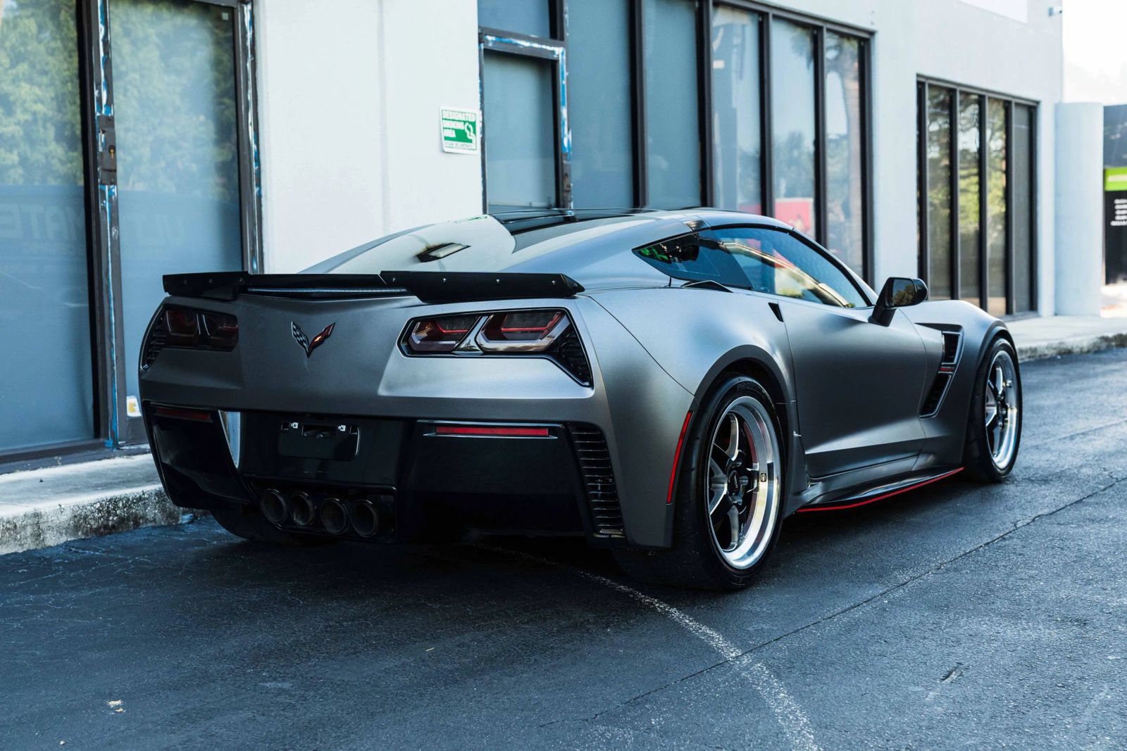 Used 2019 Chevrolet Corvette Grand Sport RWD image 12