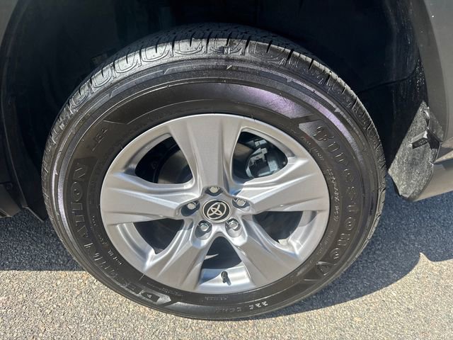 Certified 2025 Toyota RAV4 XLE image 20