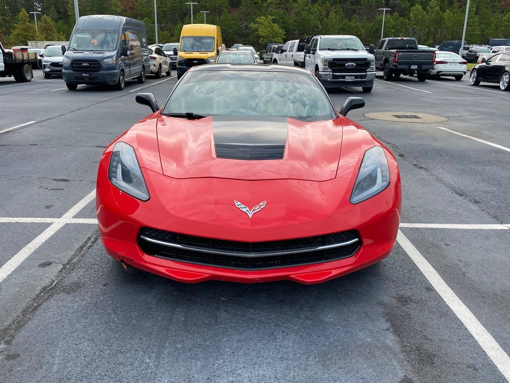 Used 2019 Chevrolet Corvette Stingray Coupe w/ 1LT RWD image 2