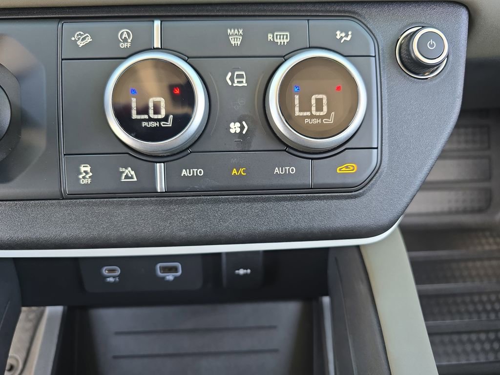 Certified 2024 Land Rover Defender 110 S AWD/4WD image 23