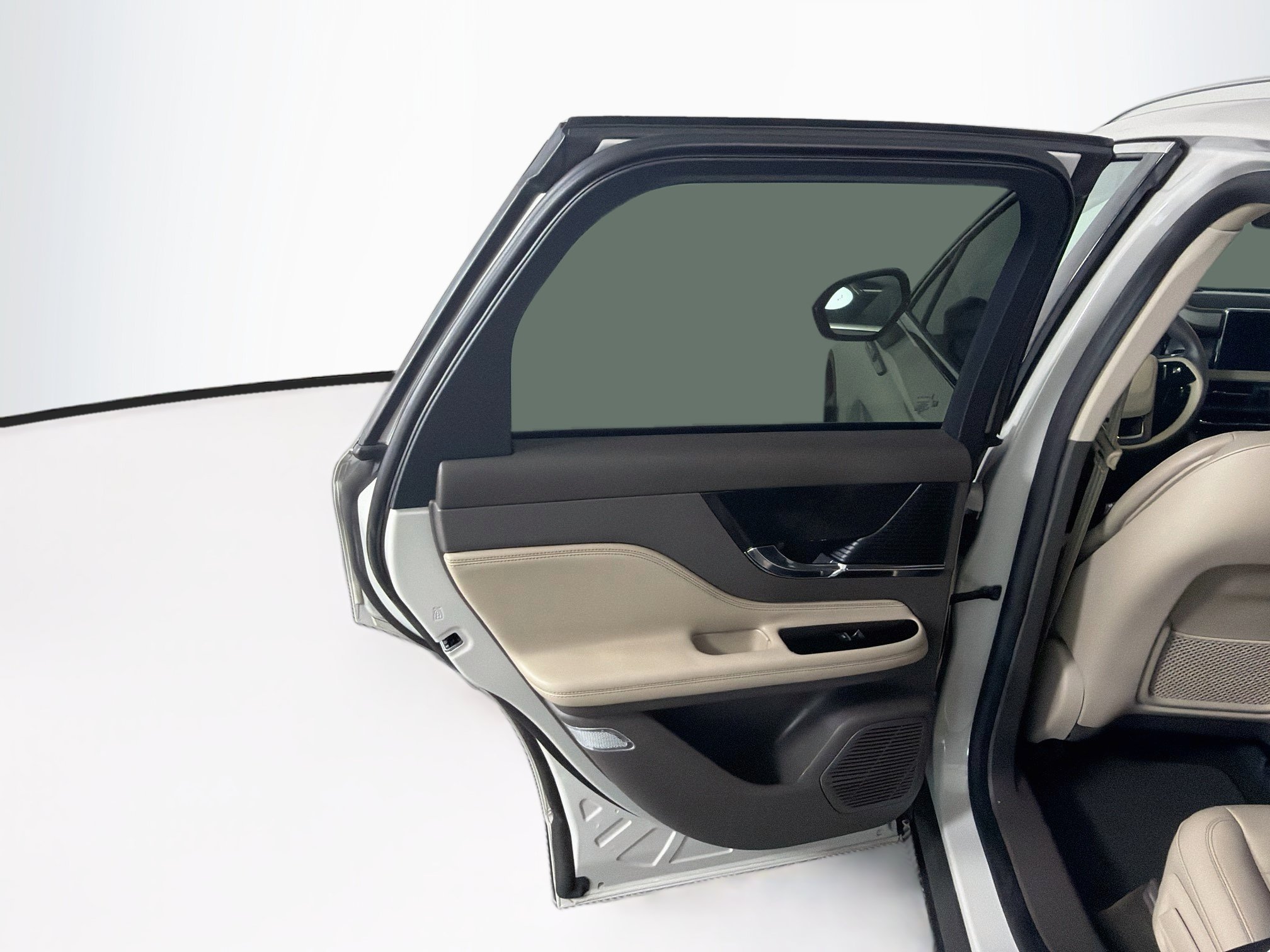Used 2022 Lincoln Corsair FWD image 25