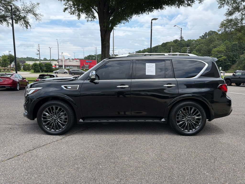 Used 2023 INFINITI QX80 Sensory w/ All-Season Package AWD/4WD image 7