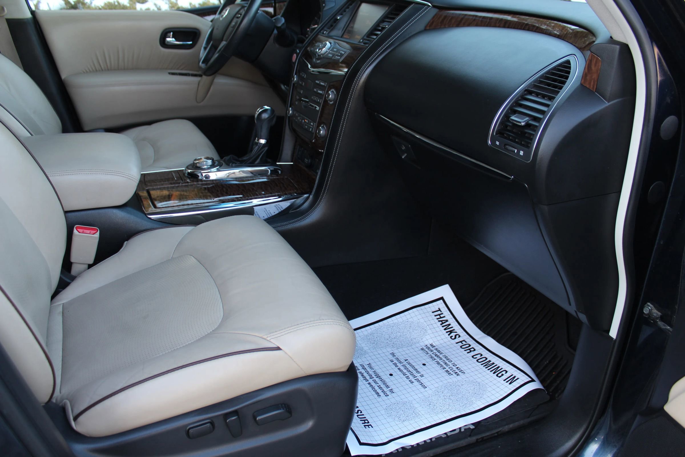 Used 2017 Nissan Armada SL image 18