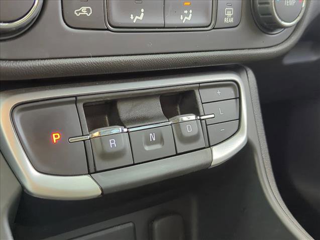 Used 2024 GMC Terrain SLE image 12