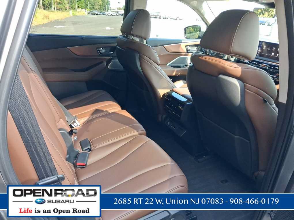 Used 2025 Acura MDX w/ Technology Package AWD/4WD image 17