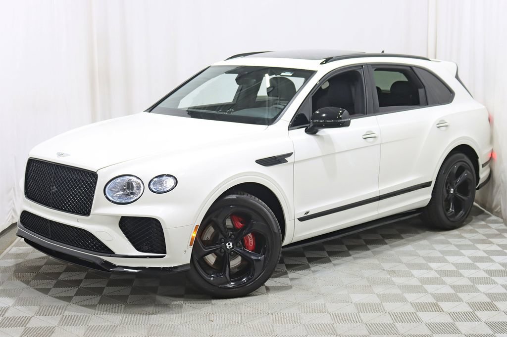 Used 2023 Bentley Bentayga AWD/4WD image 6