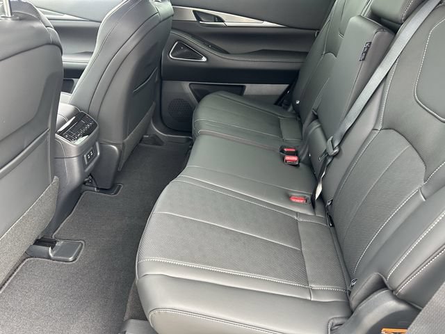 New 2027 INFINITI QX60 Luxe w/ Cargo Package AWD/4WD image 19