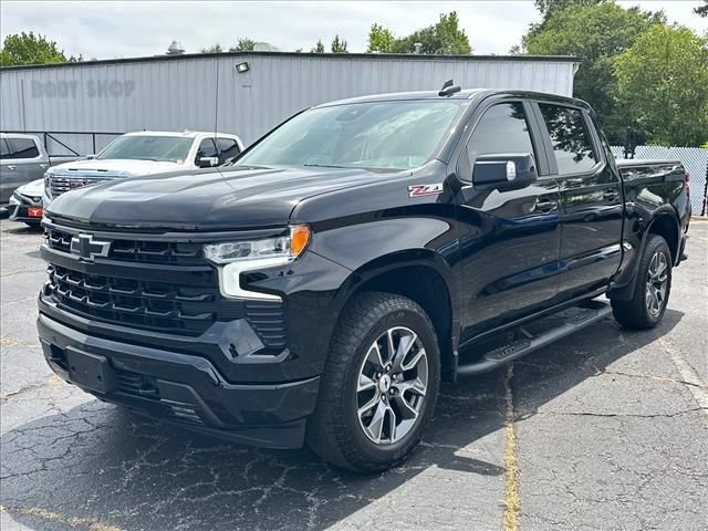 Certified 2024 Chevrolet Silverado 1500 RST AWD/4WD image 5