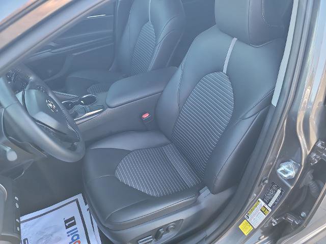 Used 2023 Toyota Camry SE image 17