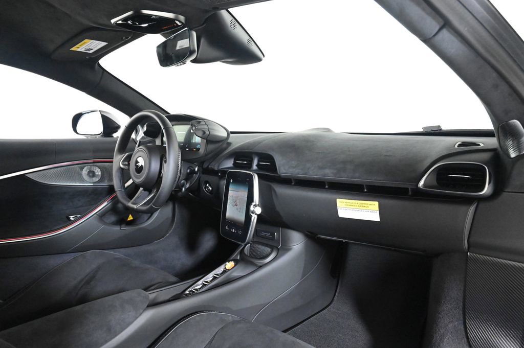 New 2026 McLaren Artura image 14