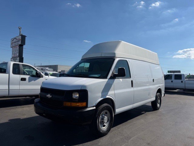 Used 2006 Chevrolet Express 3500 Extended image 2