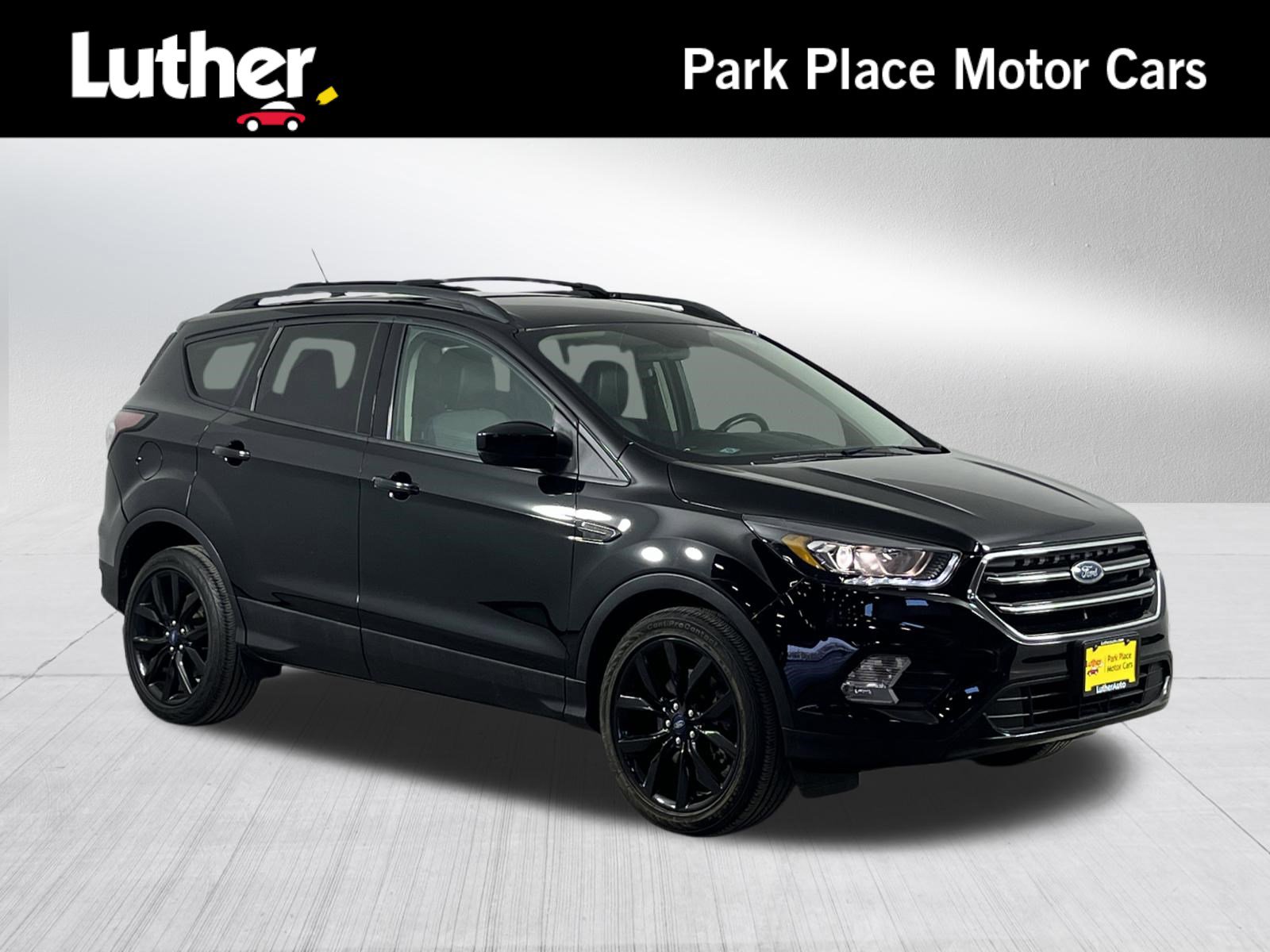 Used 2018 Ford Escape SE w/ SE Sport Appearance Package video 1
