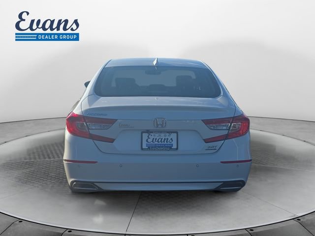 Used 2018 Honda Accord Touring image 6