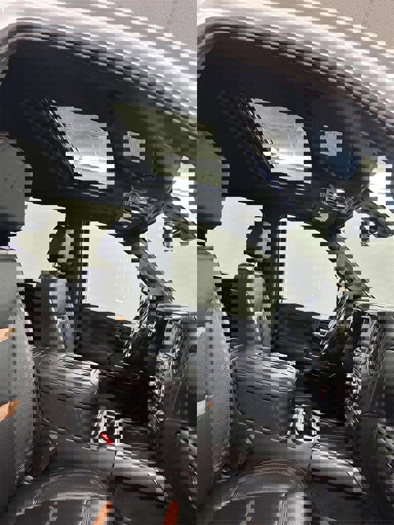 Used 2021 GMC Sierra 2500 AT4 w/ AT4 Premium Plus Package image 46