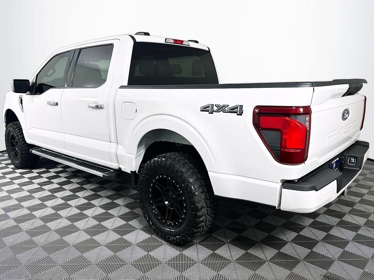 Used 2025 Ford F150 XLT w/ Equipment Group 301A Standard AWD/4WD image 8