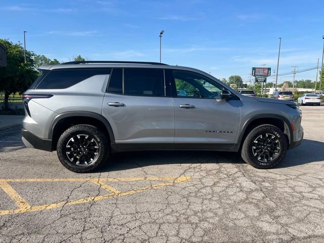 Used 2024 Chevrolet Traverse Z71 AWD/4WD image 6