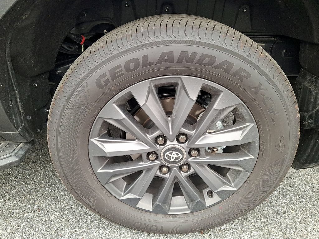 Used 2026 Toyota Land Cruiser AWD/4WD image 10