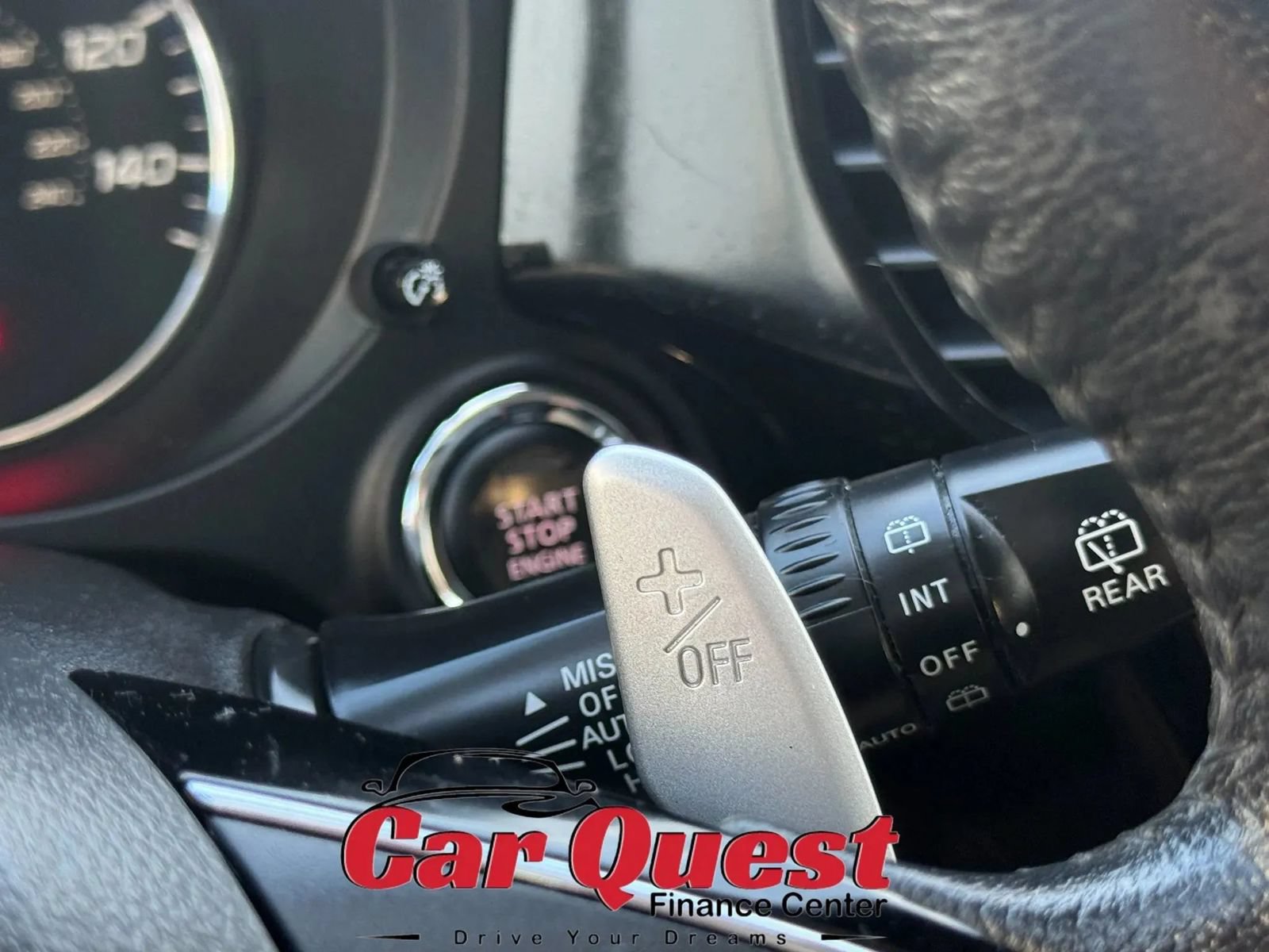 Used 2017 Mitsubishi Outlander GT AWD/4WD image 40