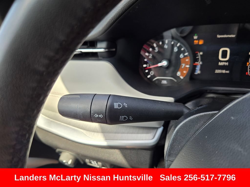 Used 2025 Jeep Compass Limited AWD/4WD image 27
