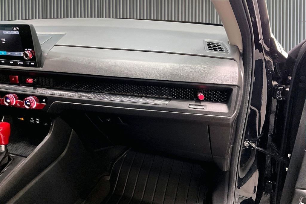 Used 2025 Honda CR-V EX image 16
