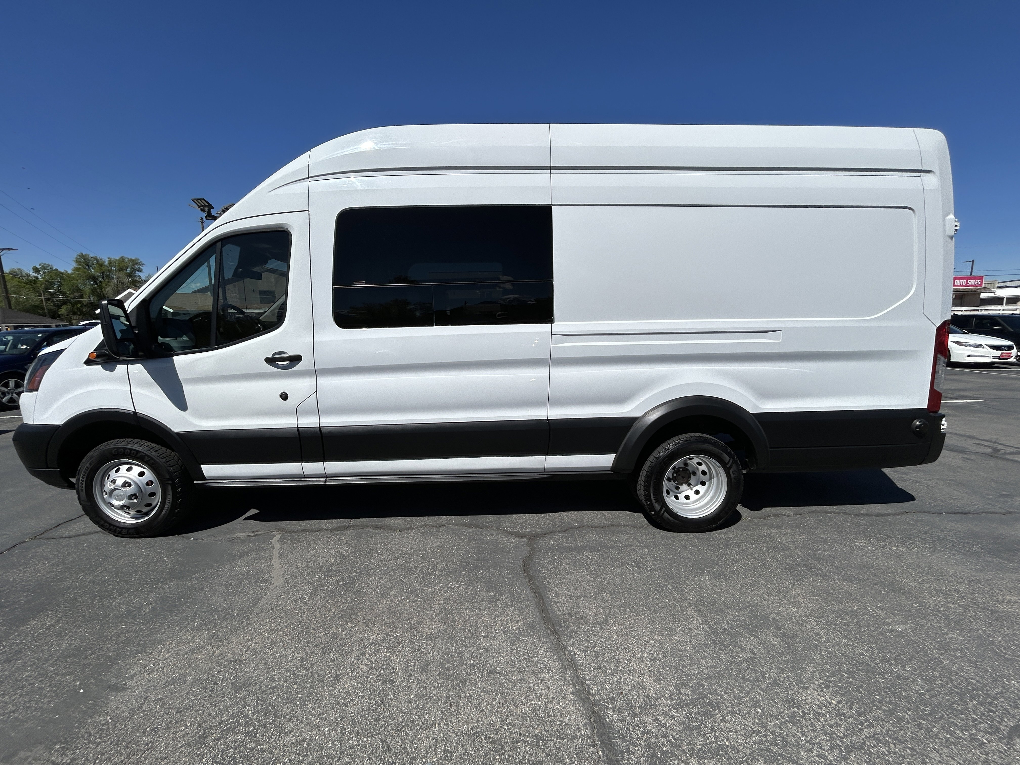 Used 2019 Ford Transit 350 148 High Roof Extended DRW RWD image 5