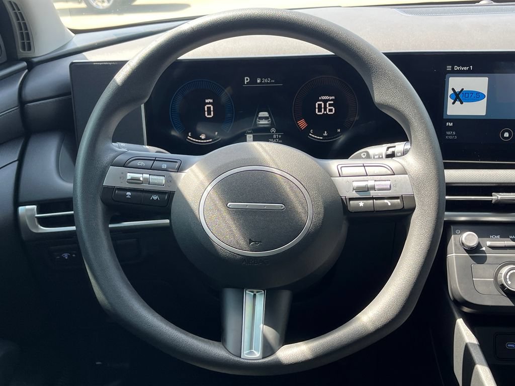 Used 2025 Hyundai Tucson SE FWD image 19