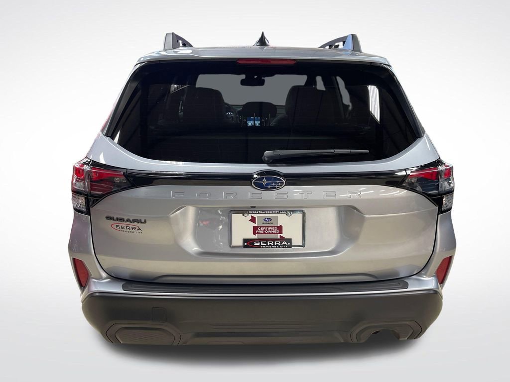 Used 2026 Subaru Forester Premium AWD/4WD image 8