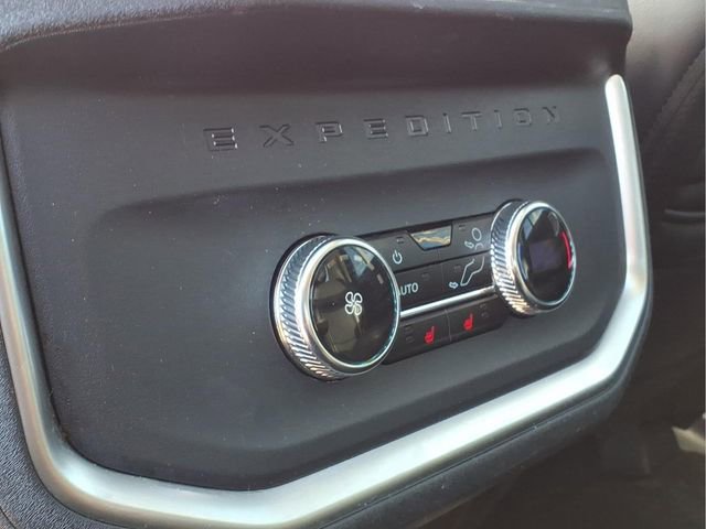 Used 2025 Ford Expedition Max Platinum image 25