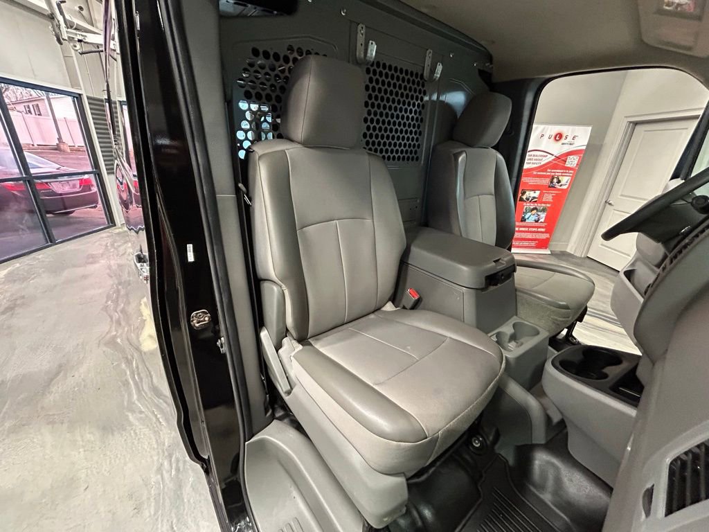 Used 2016 Nissan NV 2500 SL w/ Technology Package image 5