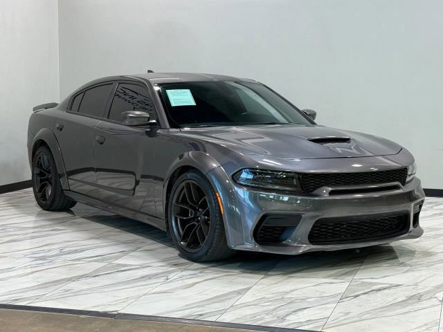 Used 2022 Dodge Charger Scat Pack RWD image 4