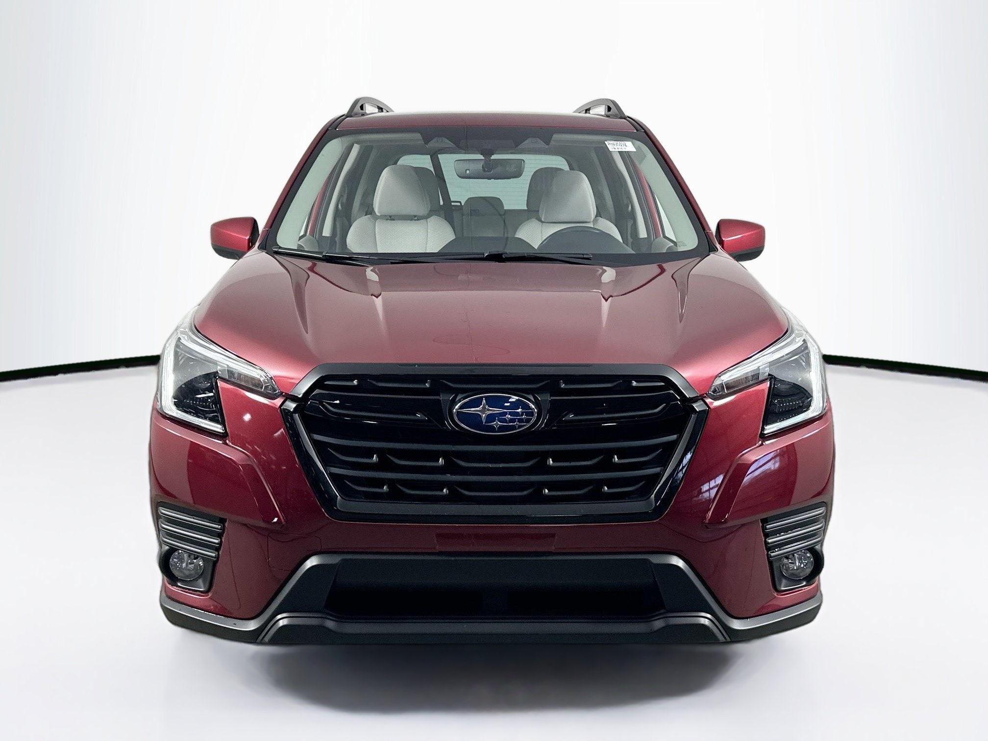 Used 2023 Subaru Forester Premium AWD/4WD image 2