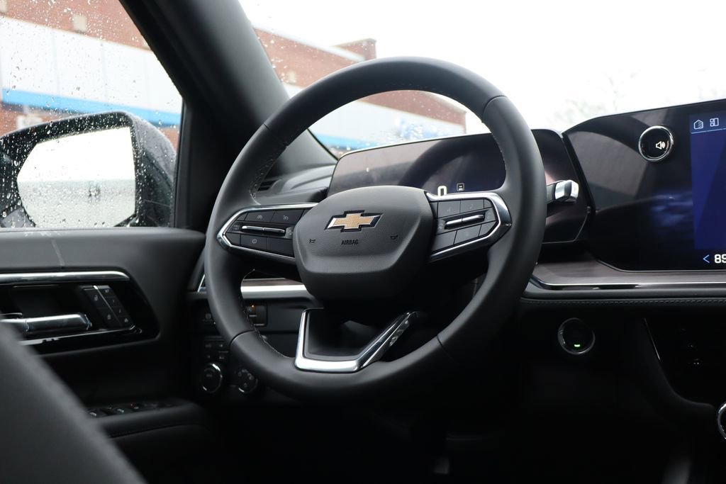 New 2026 Chevrolet Suburban LT image 45