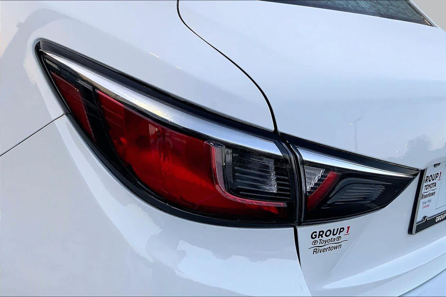 Used 2016 Scion iA FWD image 24