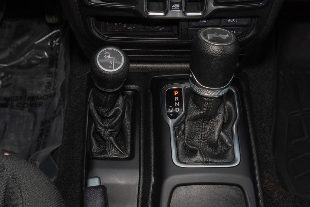 Used 2021 Jeep Wrangler Unlimited Sport AWD/4WD image 15