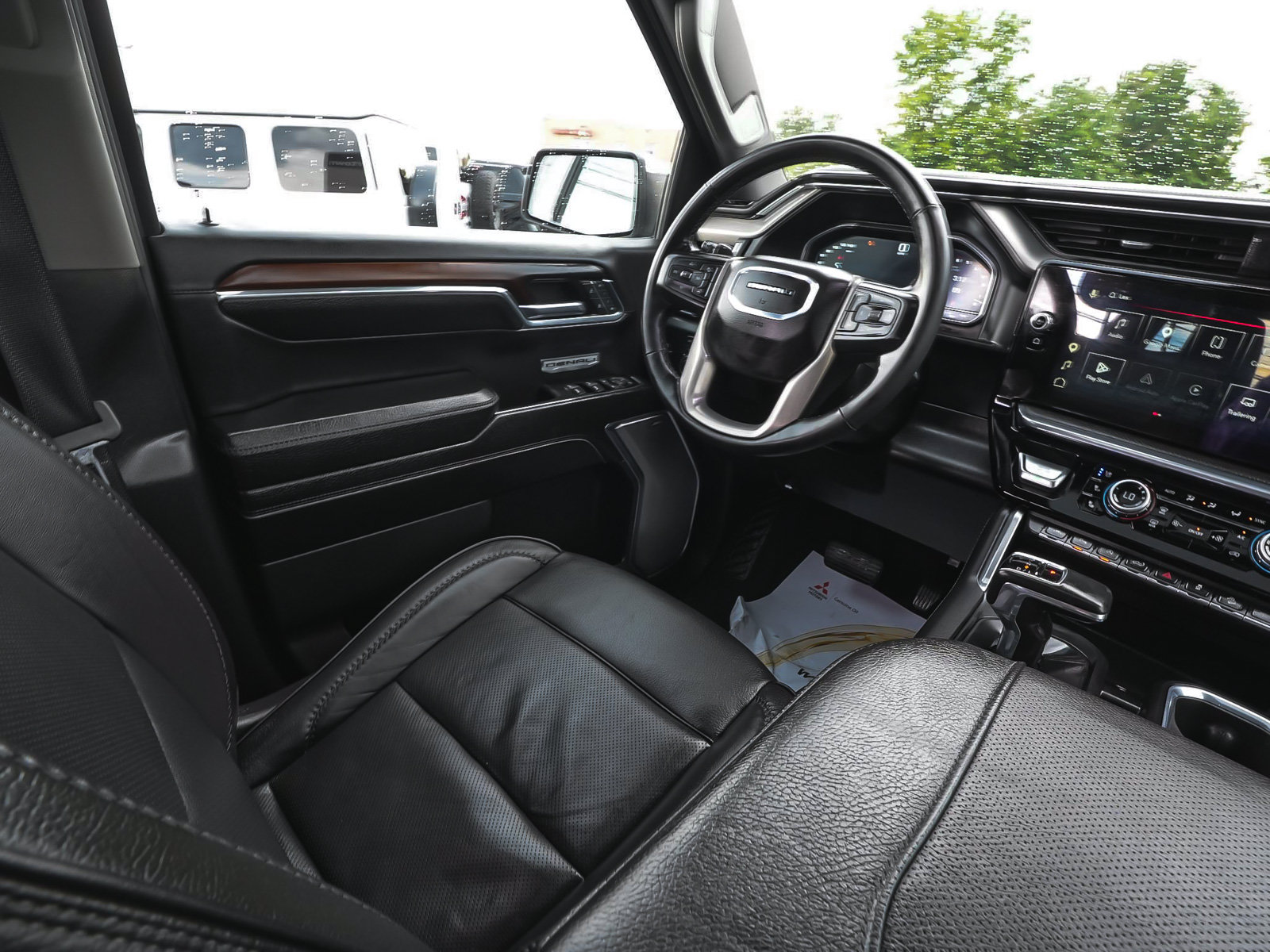 Used 2024 GMC Sierra 1500 Denali w/ Denali Reserve Package AWD/4WD image 48
