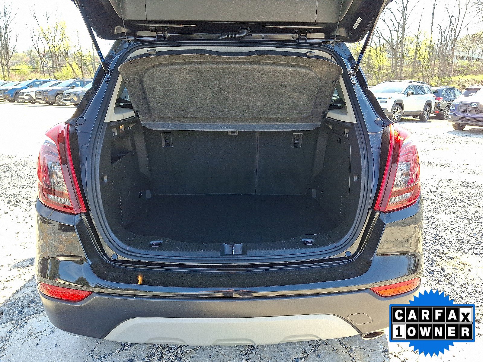 Used 2019 Buick Encore Sport Touring AWD/4WD image 37
