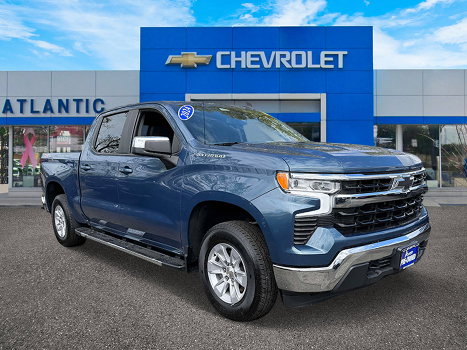 Certified 2024 Chevrolet Silverado 1500 LT w/ Protection Package AWD/4WD image 2