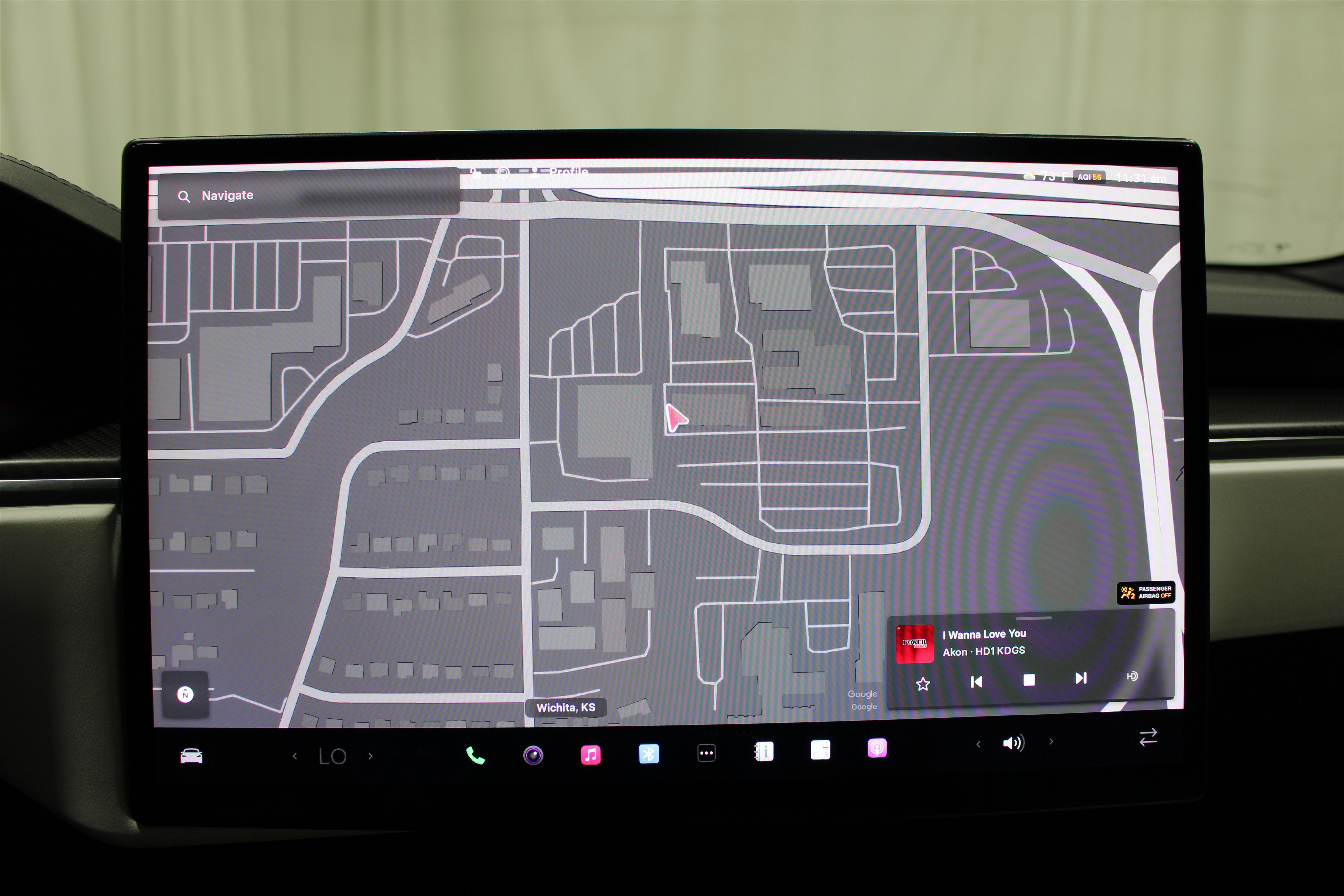 Used 2022 Tesla Model S Plaid image 10