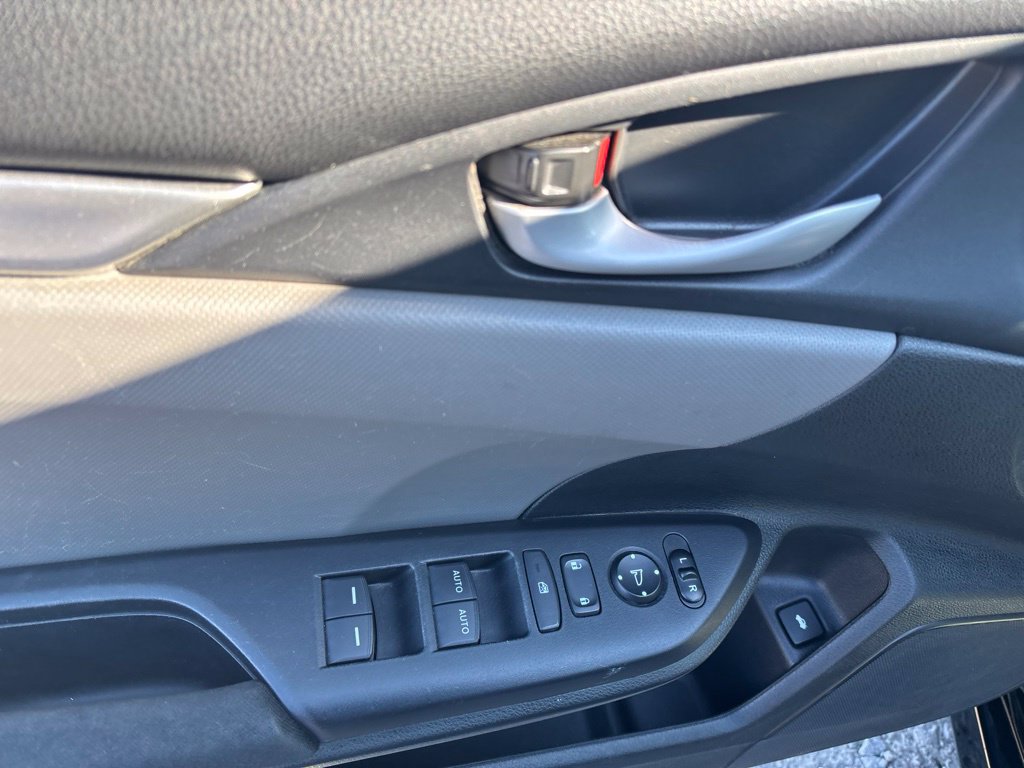 Used 2019 Honda Civic LX image 9
